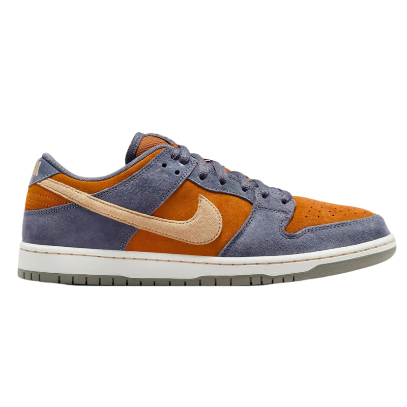 Nike SB Dunk Low